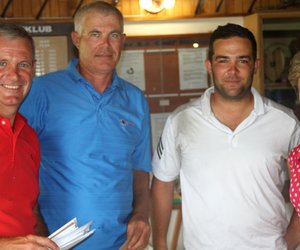 omGee Gholfdag ’n groot sukses